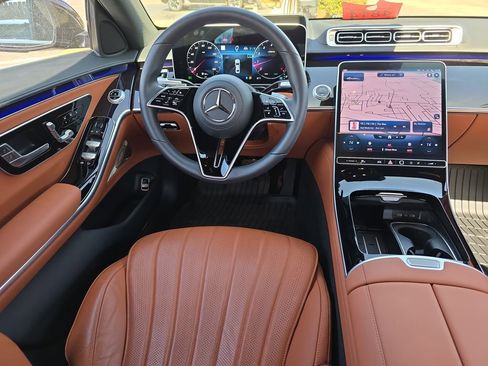 Used 2022 Mercedes-Benz S 500 S 500 image 13