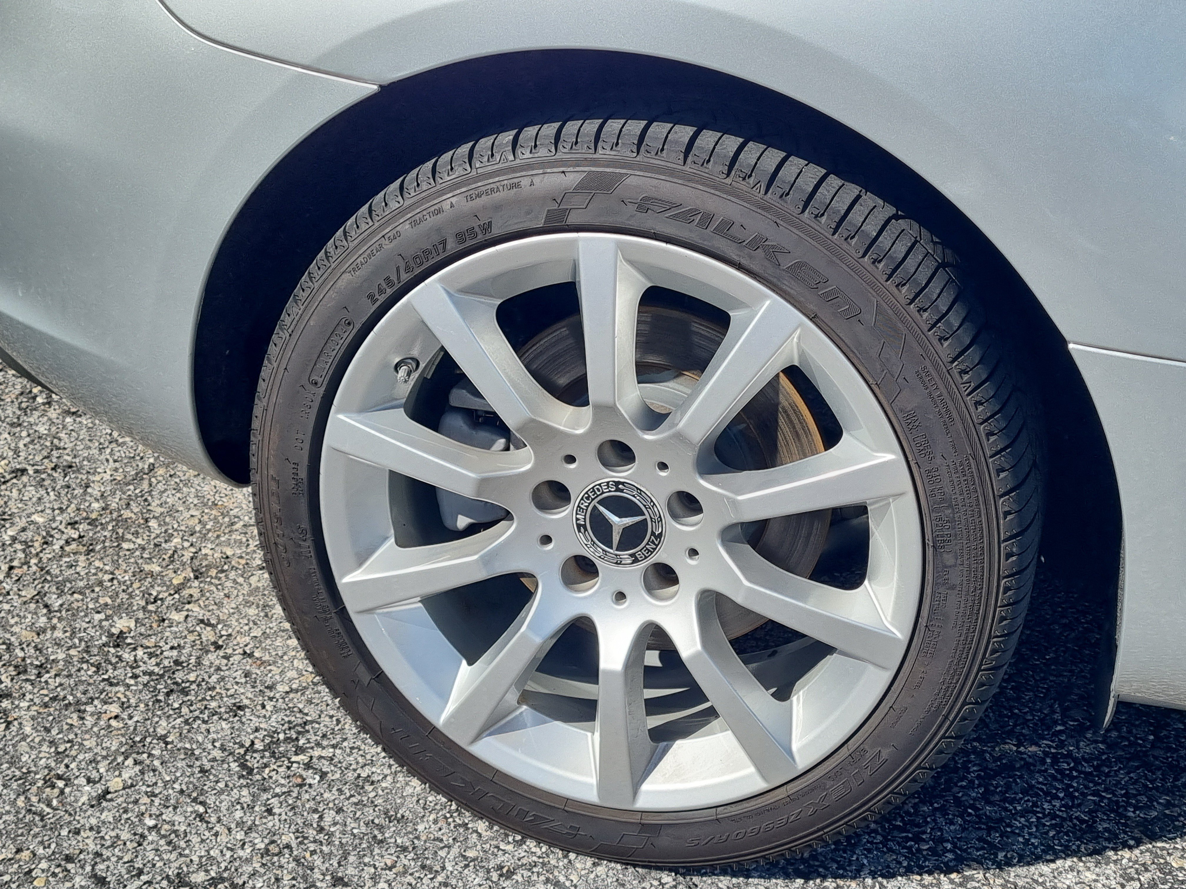 Used 2020 Mercedes-Benz SLC 300 w/ Premium Package image 11