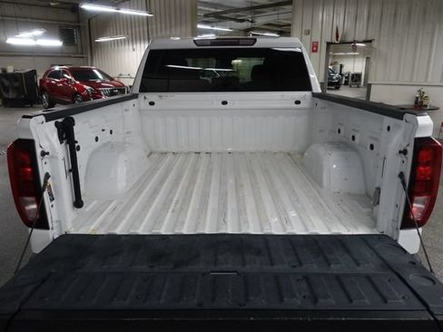 Used 2023 GMC Sierra 1500 SLE AWD/4WD image 22