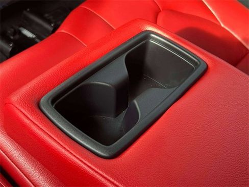 Used 2023 Toyota Highlander LE image 17