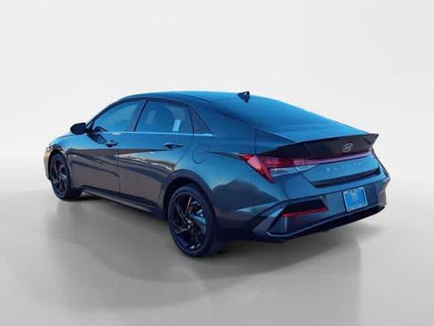 New 2026 Hyundai Elantra SEL Sport Premium image 4