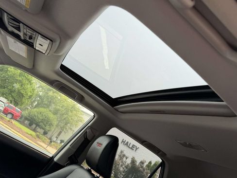 Certified 2023 Toyota 4Runner TRD Off-Road Premium w/ Moonroof Package AWD/4WD image 20