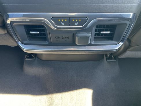Used 2021 GMC Sierra 1500 Denali w/ Denali Ultimate Package AWD/4WD image 22
