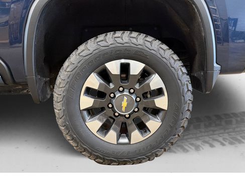 Used 2021 Chevrolet Silverado 2500 Custom w/ Custom Value Package image 48