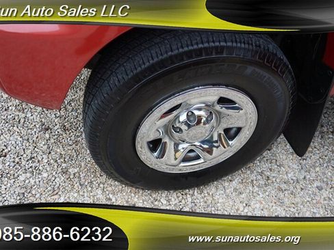 Used 2012 Toyota Tacoma PreRunner image 38