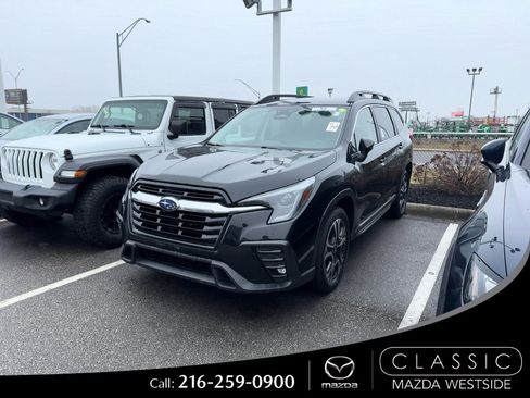 Used 2023 Subaru Ascent Limited image 1