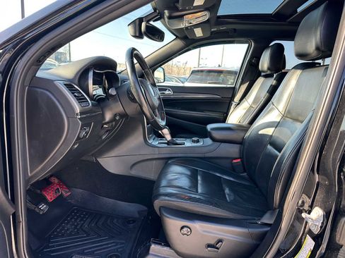 Used 2019 Jeep Grand Cherokee Limited w/ Luxury Group II AWD/4WD image 21