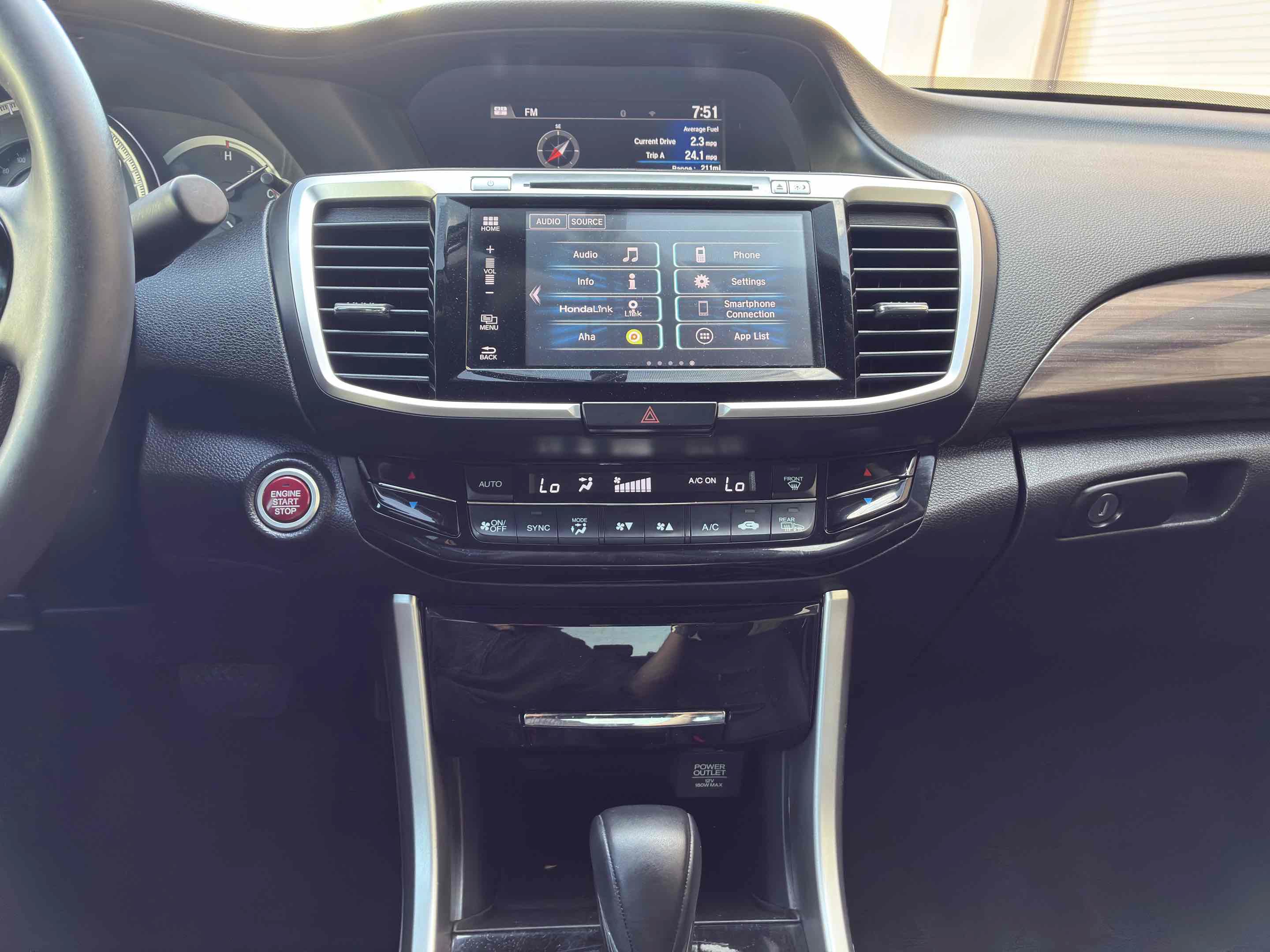 Used 2017 Honda Accord EX-L image 22