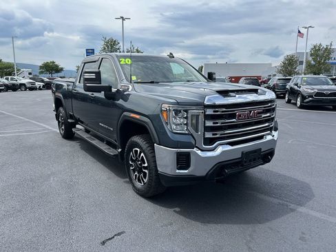 Used 2020 GMC Sierra 2500 SLE AWD/4WD image 1