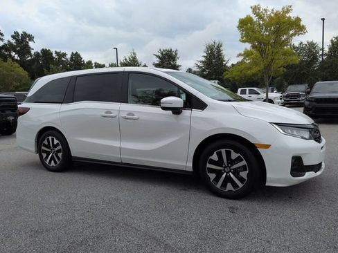Used 2026 Honda Odyssey EX-L image 2