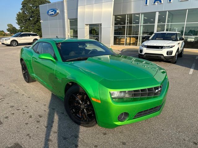 Used 2011 Chevrolet Camaro LS RWD image 6