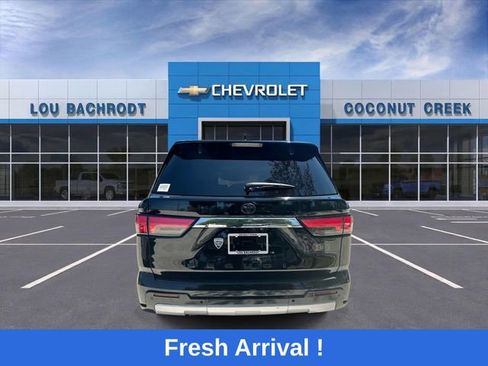 Used 2024 Toyota Sequoia Limited AWD/4WD image 7