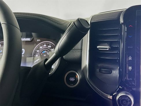 New 2026 RAM 4500 4x4 Crew Cab DRW image 12