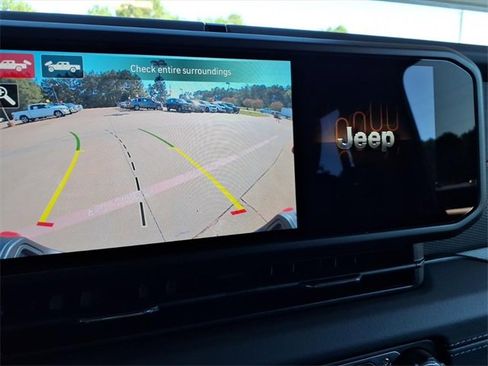 New 2025 Jeep Gladiator Rubicon image 29