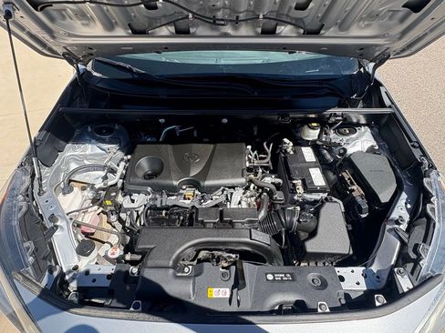 Used 2019 Toyota RAV4 LE w/ All Weather Liner Package image 28