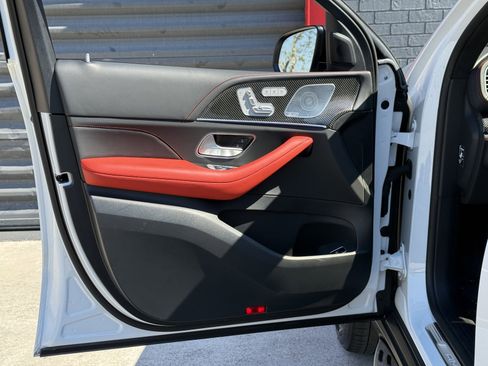 Used 2024 Mercedes-Benz GLE 63 AMG S w/ Driver Assistance Package image 11