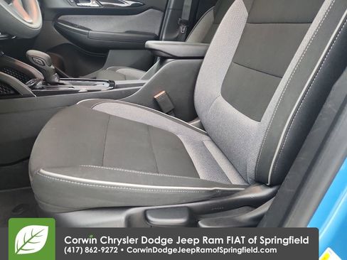 Used 2025 Chevrolet TrailBlazer LT image 20