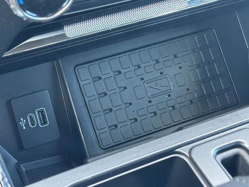 New 2025 Ford F150 Lariat w/ Equipment Group 501A Mid image 30