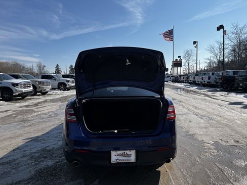 Used 2015 Ford Taurus SEL w/ Equipment Group 201A image 18