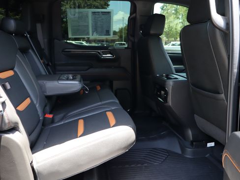 Used 2026 GMC Sierra 1500 AT4 w/ AT4 Premium Package AWD/4WD image 46