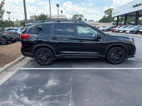 Used 2023 Subaru Ascent Onyx Edition Limited AWD/4WD image 3
