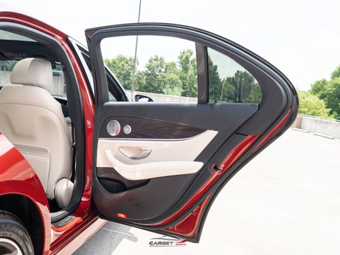Used 2019 Mercedes-Benz E 300 image 45