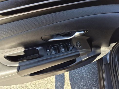 Used 2023 Hyundai Tucson SEL image 21