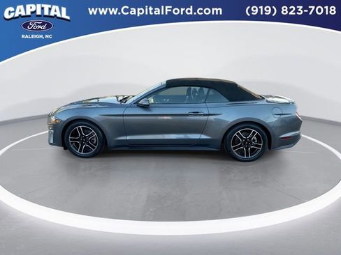 Used 2021 Ford Mustang Premium image 5