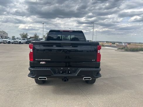 New 2026 Chevrolet Silverado 1500 LT Trail Boss w/ Convenience Package II AWD/4WD image 4
