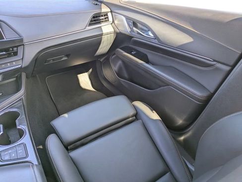 Used 2024 Cadillac CT4 V image 15