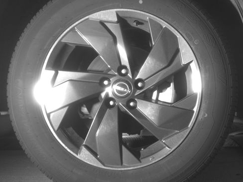 Used 2025 Nissan Rogue SV image 13