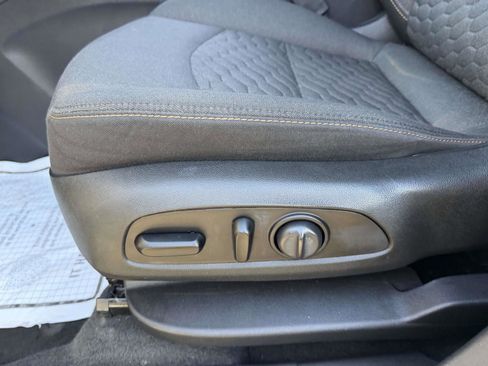 Certified 2020 Chevrolet Equinox LT AWD/4WD image 14