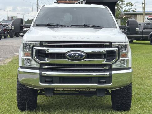 Used 2021 Ford F250 XLT AWD/4WD image 2