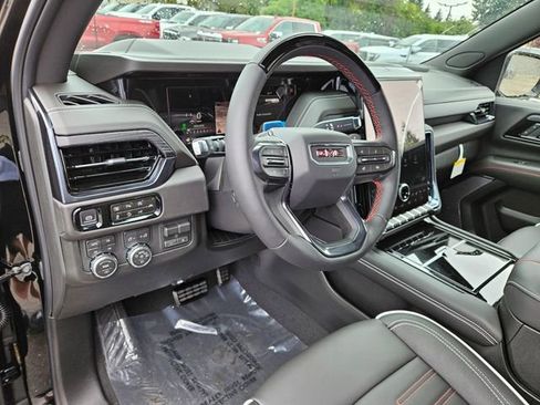 New 2026 GMC Yukon XL AT4 Ultimate AWD/4WD image 24