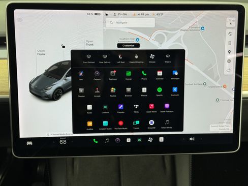 Used 2021 Tesla Model Y Long Range image 23