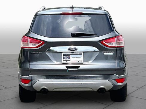 Used 2015 Ford Escape Titanium FWD image 4