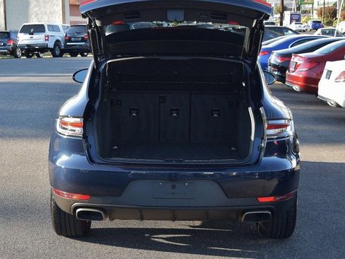 Used 2020 Porsche Macan image 7