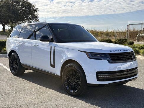 New 2026 Land Rover Range Rover SE image 7