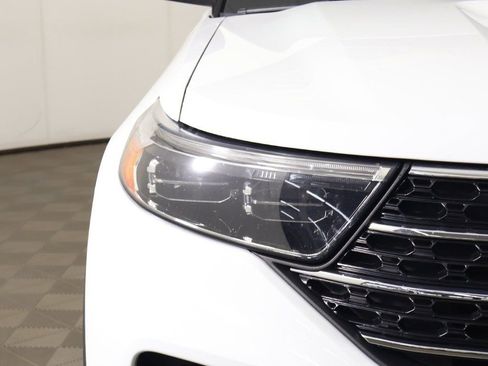 Used 2020 Ford Explorer XLT w/ Comfort Package image 13