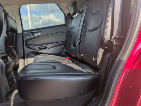 Used 2022 Ford Edge Titanium AWD/4WD image 22