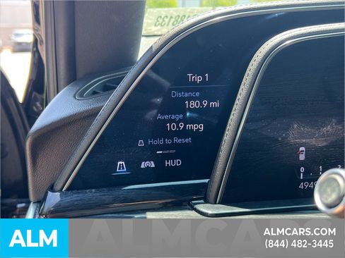 Used 2022 Cadillac Escalade ESV Sport AWD/4WD image 36