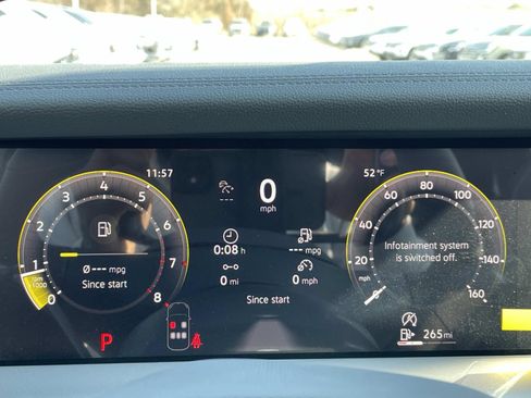 New 2026 Volkswagen Tiguan SE R-Line FWD image 21