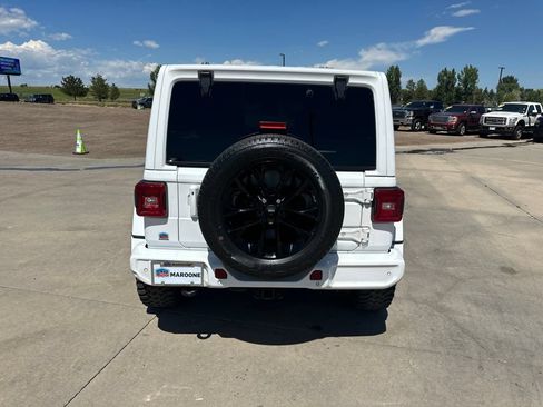 Used 2021 Jeep Wrangler Unlimited Sahara AWD/4WD image 36