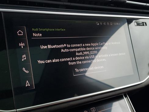 Used 2022 Audi Q8 Premium image 26