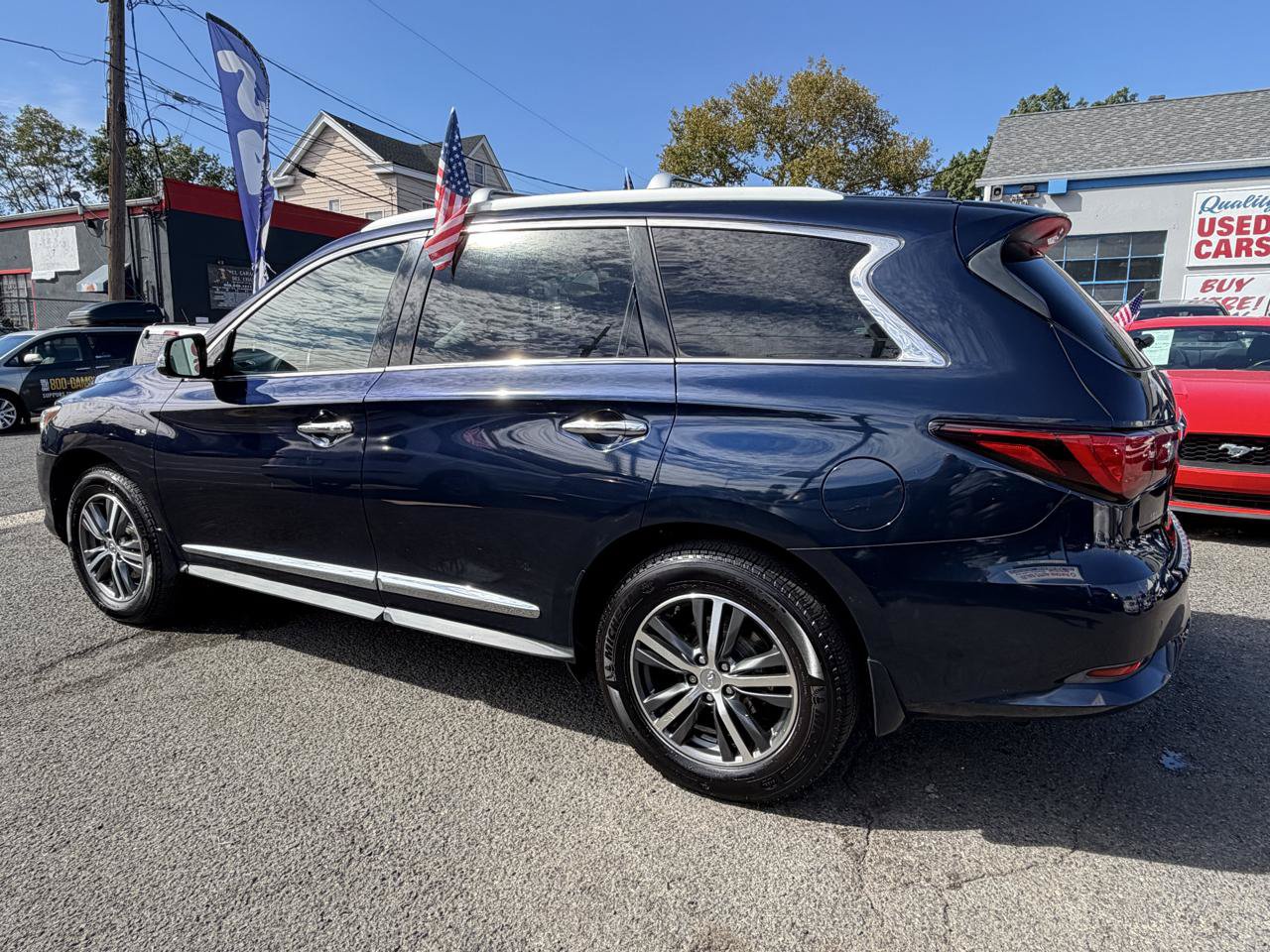 Used 2017 INFINITI QX60 Luxe w/ Premium Plus Package AWD/4WD image 9