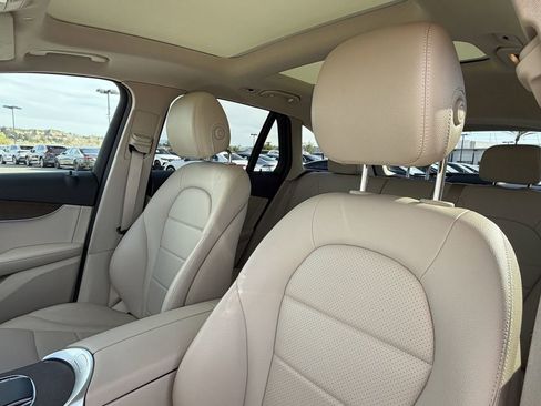 Used 2020 Mercedes-Benz GLC 300 image 20
