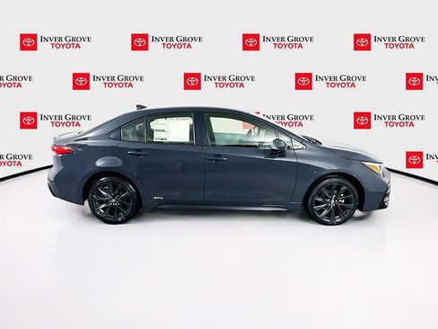 New 2026 Toyota Corolla SE image 4