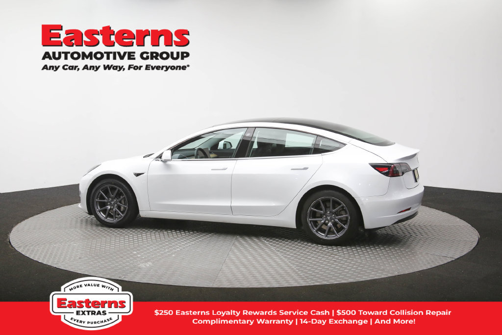 Used 2020 Tesla Model 3 Standard Range RWD image 58