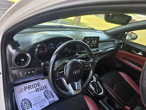 Used 2019 Kia Forte EX image 14