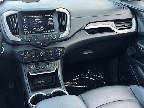 Used 2021 GMC Terrain SLT w/ Infotainment Package II image 22